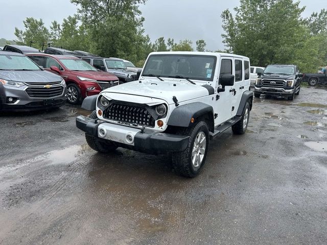 2013 Jeep Wrangler Unlimited Sahara