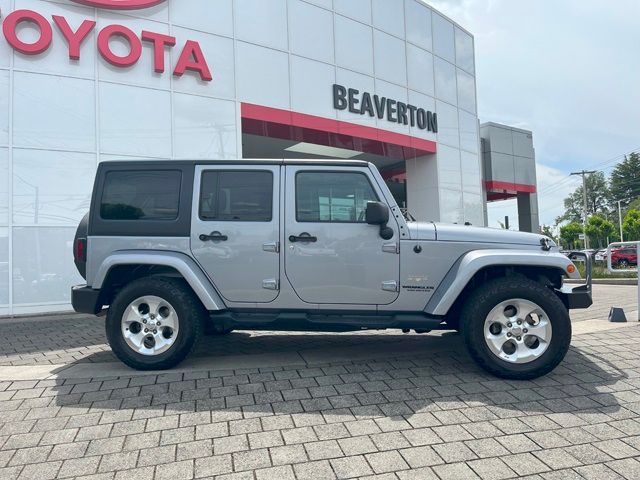 2013 Jeep Wrangler Unlimited Sahara