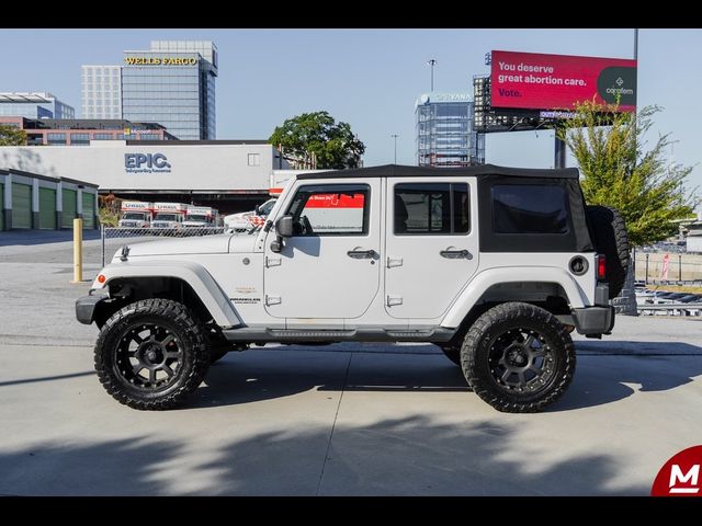 2013 Jeep Wrangler Unlimited Sahara