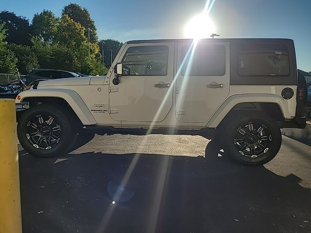 2013 Jeep Wrangler Unlimited Sahara