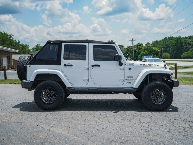 2013 Jeep Wrangler Unlimited Sahara