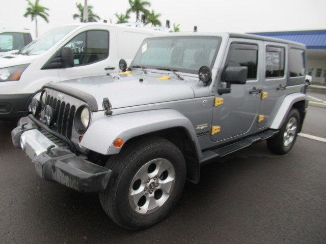 2013 Jeep Wrangler Unlimited Sahara