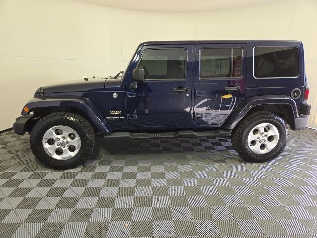 2013 Jeep Wrangler Unlimited Sahara