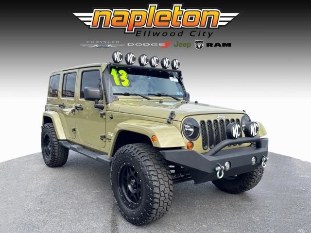 2013 Jeep Wrangler Unlimited Sahara