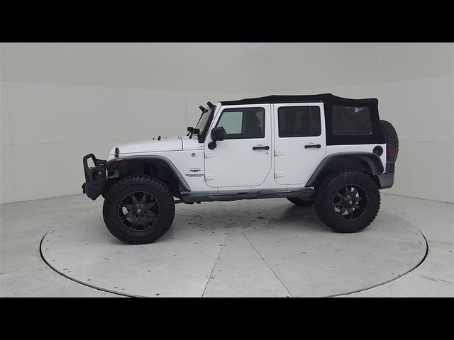 2013 Jeep Wrangler Unlimited Sahara