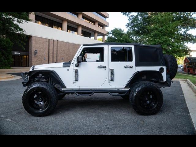 2013 Jeep Wrangler Unlimited Sahara