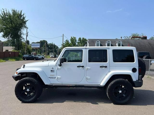 2013 Jeep Wrangler Unlimited Sahara