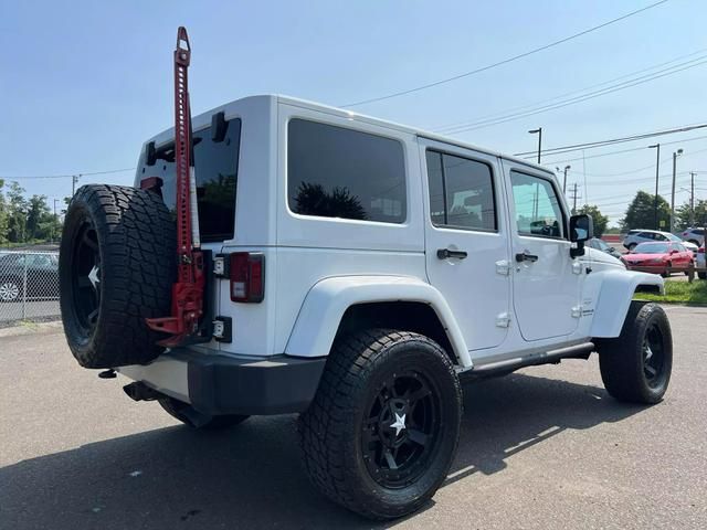 2013 Jeep Wrangler Unlimited Sahara