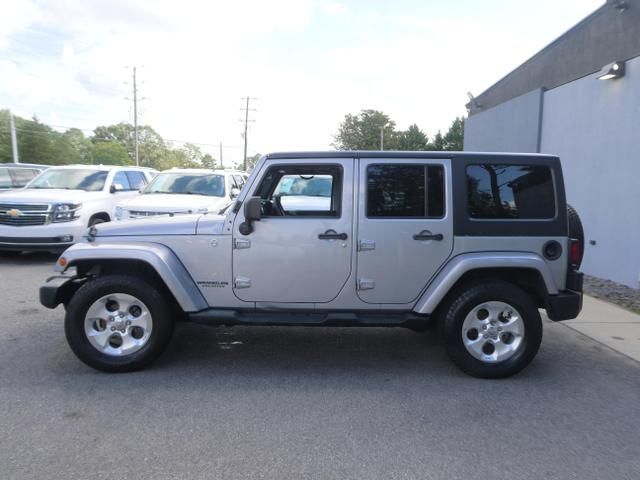 2013 Jeep Wrangler Unlimited Sahara