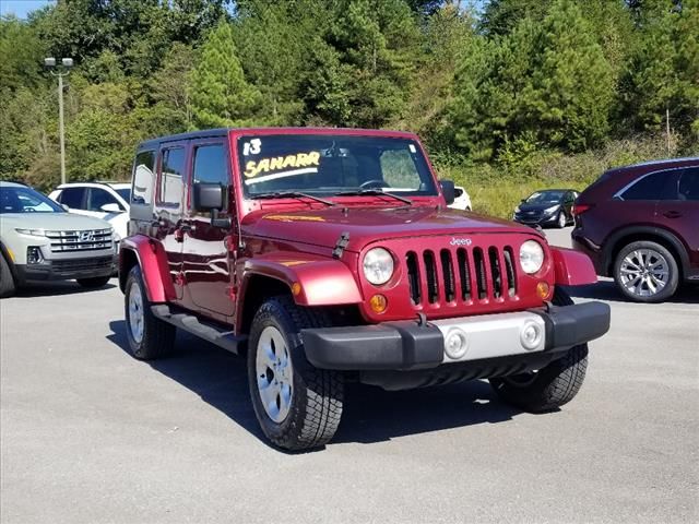 2013 Jeep Wrangler Unlimited Sahara