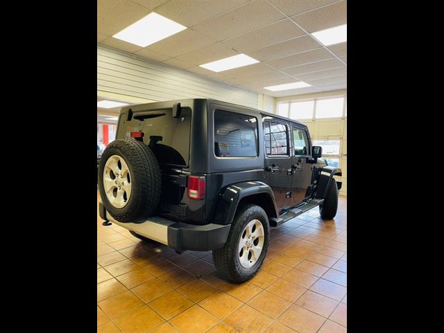 2013 Jeep Wrangler Unlimited Sahara