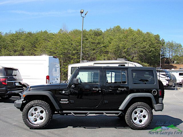 2013 Jeep Wrangler Unlimited Sport