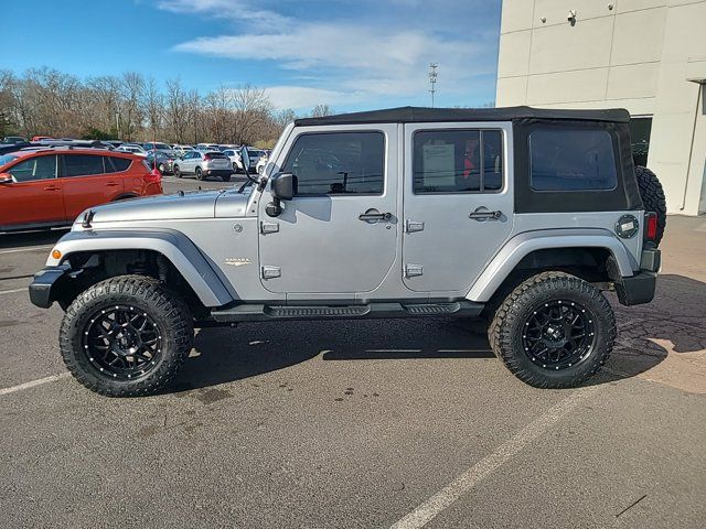 2013 Jeep Wrangler Unlimited Sahara