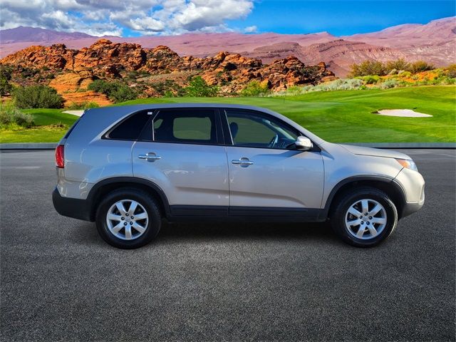 2013 Kia Sorento LX