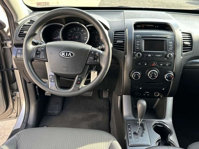 2013 Kia Sorento LX