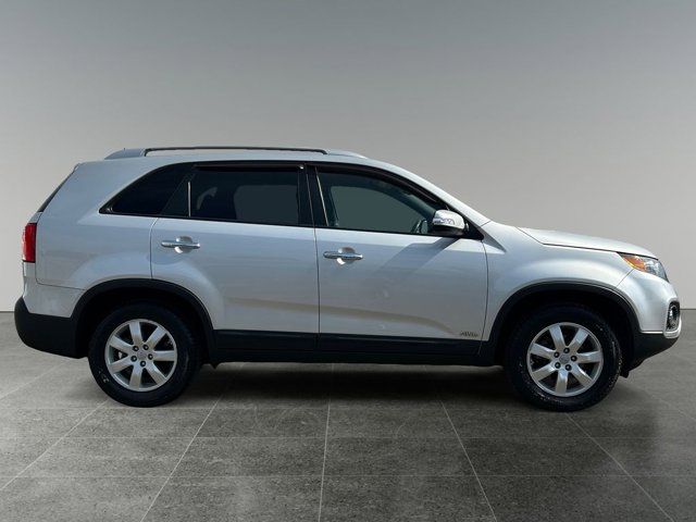 2013 Kia Sorento LX