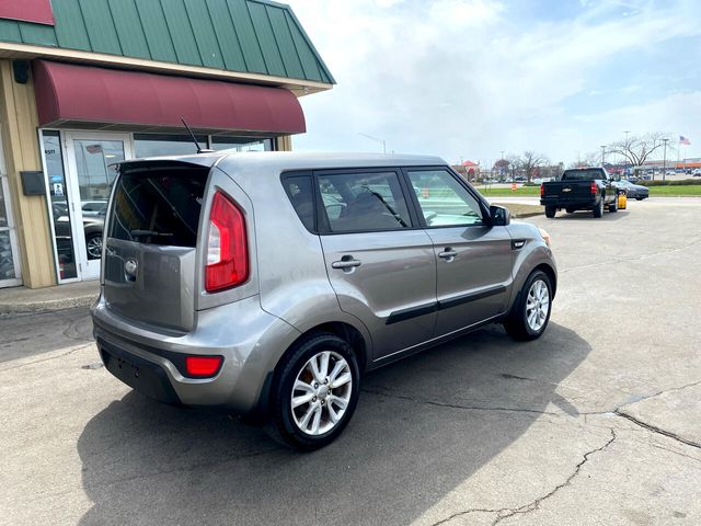 2013 Kia Soul Base