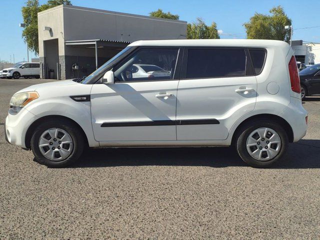 2013 Kia Soul Base