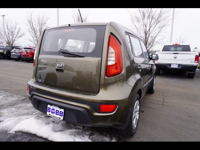 2013 Kia Soul Base