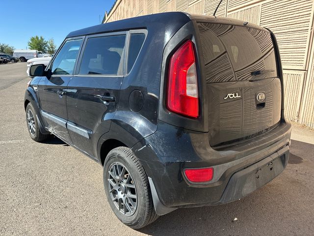 2013 Kia Soul Base