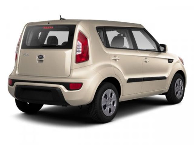 2013 Kia Soul Base