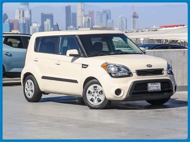 2013 Kia Soul Base