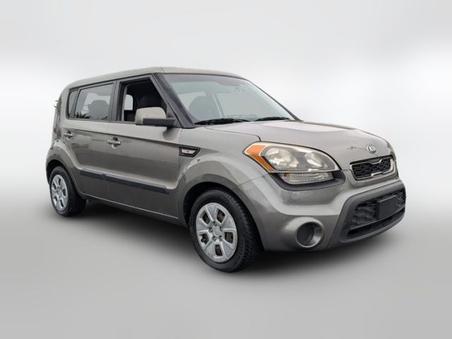 2013 Kia Soul Base