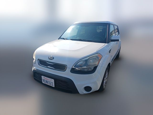 2013 Kia Soul Base