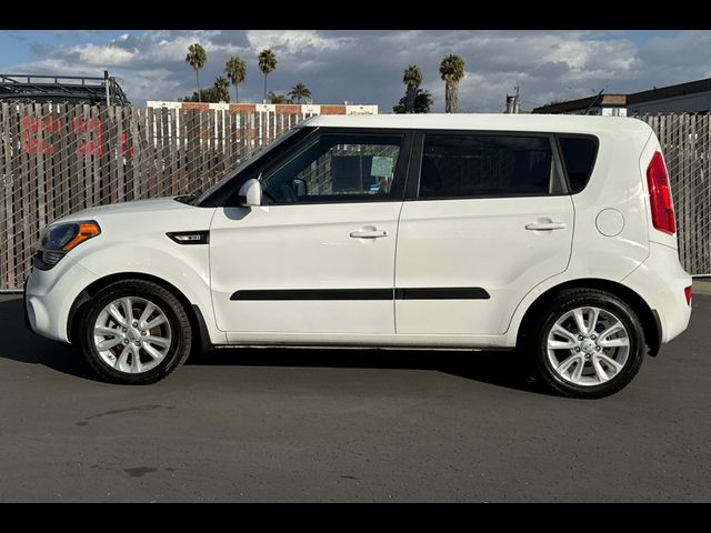 2013 Kia Soul Base