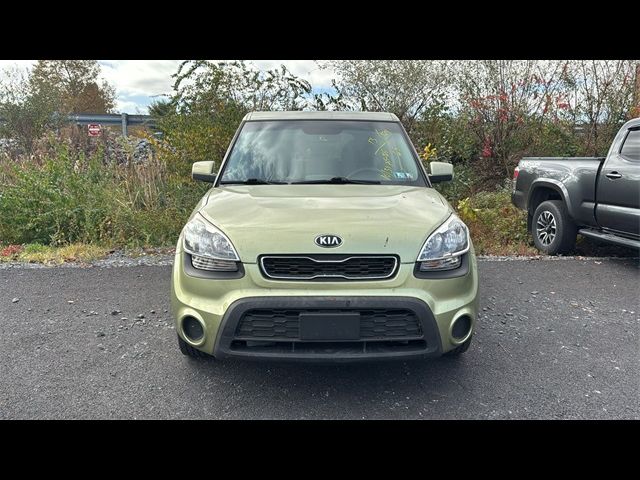 2013 Kia Soul Base