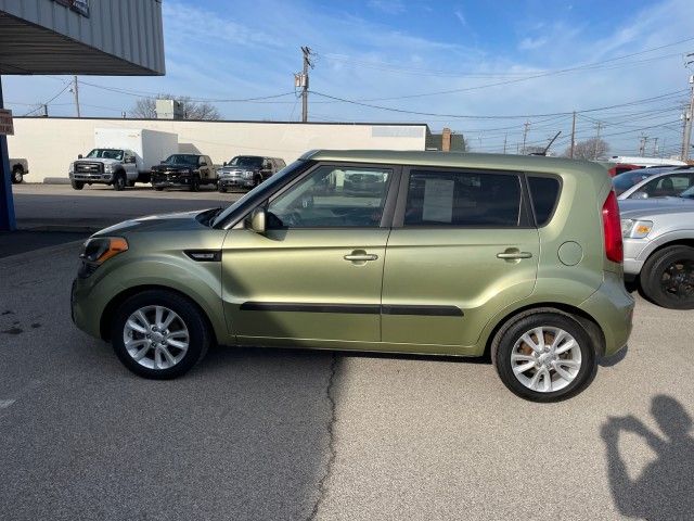 2013 Kia Soul Base