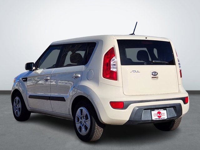 2013 Kia Soul Base