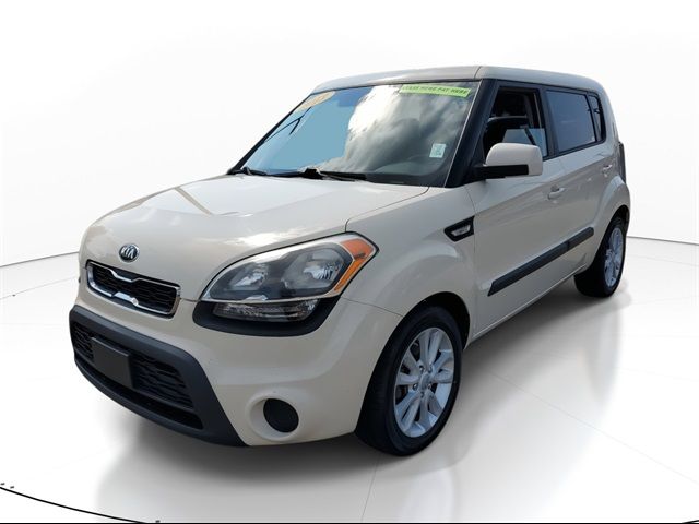 2013 Kia Soul Base