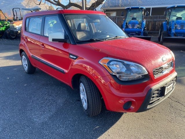 2013 Kia Soul Base