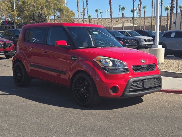 2013 Kia Soul Base