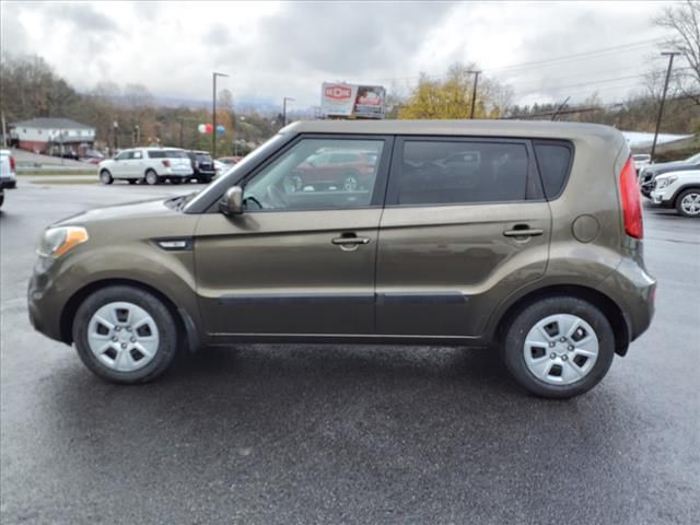 2013 Kia Soul Base