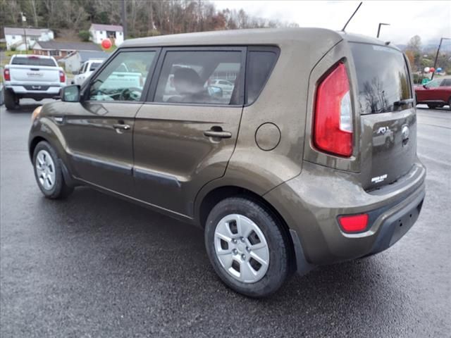 2013 Kia Soul Base