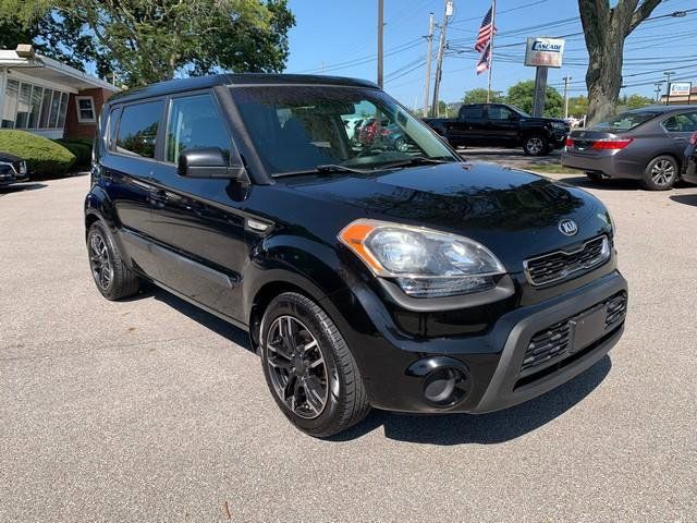 2013 Kia Soul Base