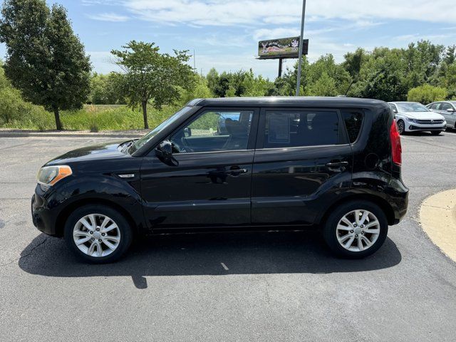 2013 Kia Soul Base