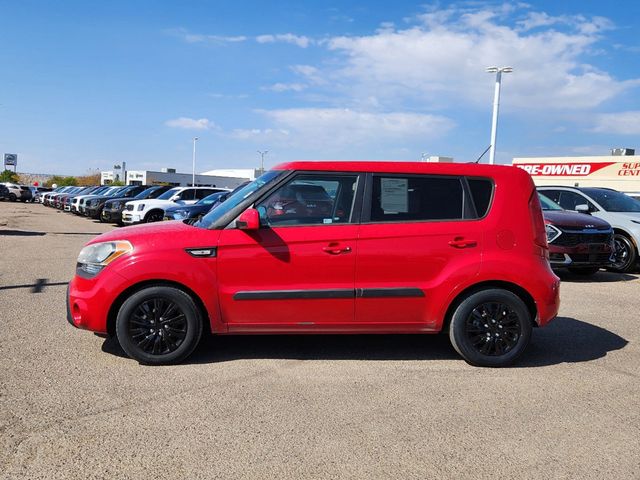 2013 Kia Soul Base