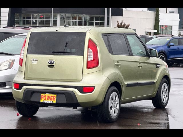 2013 Kia Soul Base