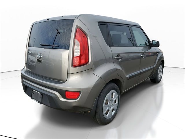 2013 Kia Soul Base