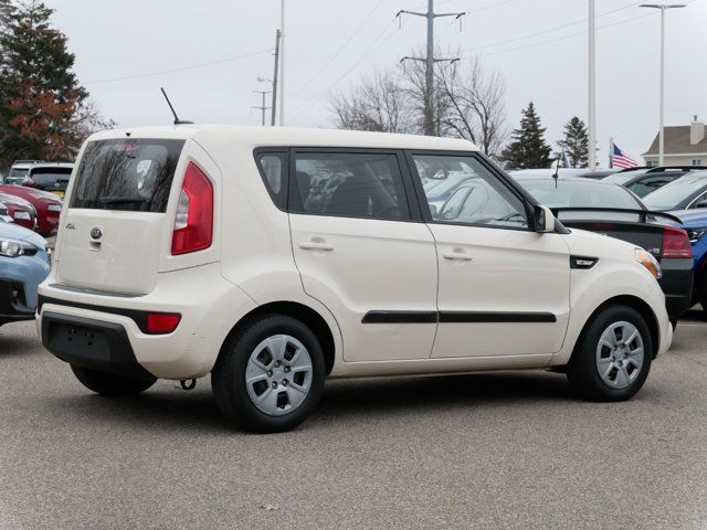 2013 Kia Soul Base