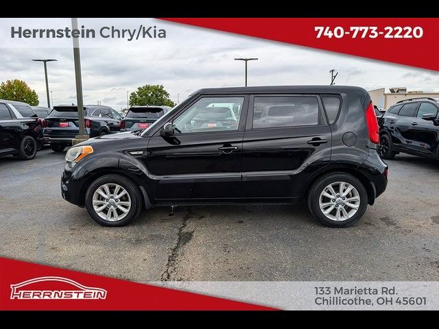 2013 Kia Soul Base