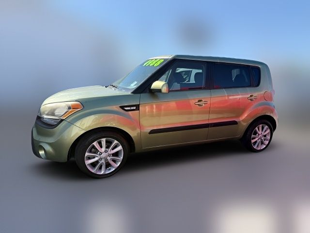 2013 Kia Soul Base