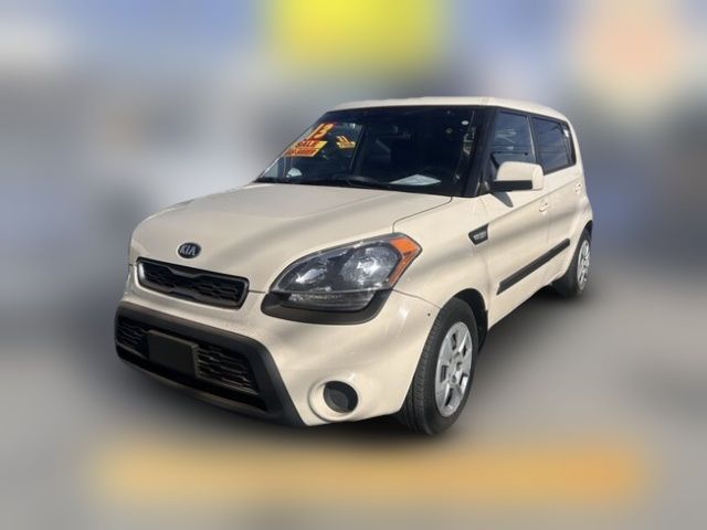 2013 Kia Soul Base