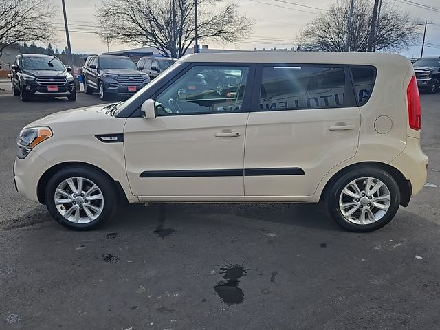 2013 Kia Soul Base