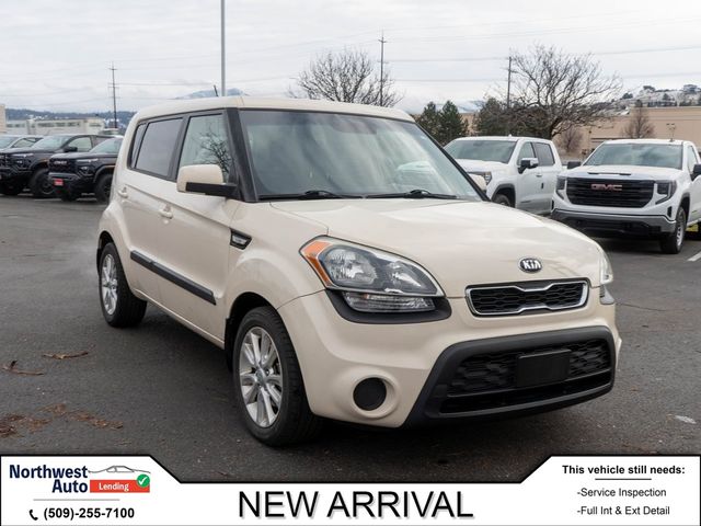 2013 Kia Soul Base