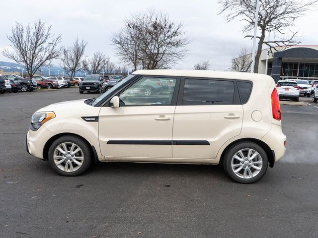 2013 Kia Soul Base