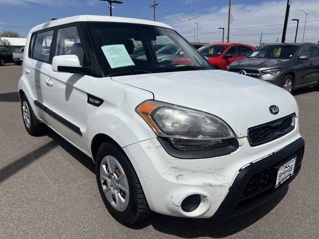 2013 Kia Soul Base